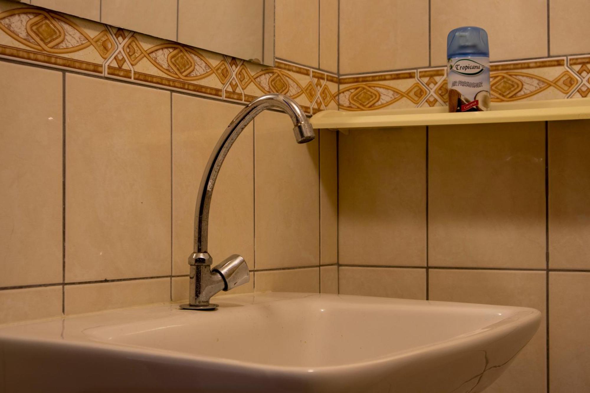Sabajo Appartement Verhuur 帕拉马里博 外观 照片